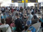 Warga Asing di Bandara