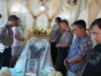 Melayat ke Rumah Duka, Polsek Pineleng Laksanakan Program Kapolres Manado