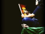 Tasya Lumi, Gadis Pineleng yang Jago Melukis Abstrak