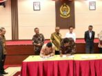Olly Teken MoU dengan BPH Migas dan Pertamina