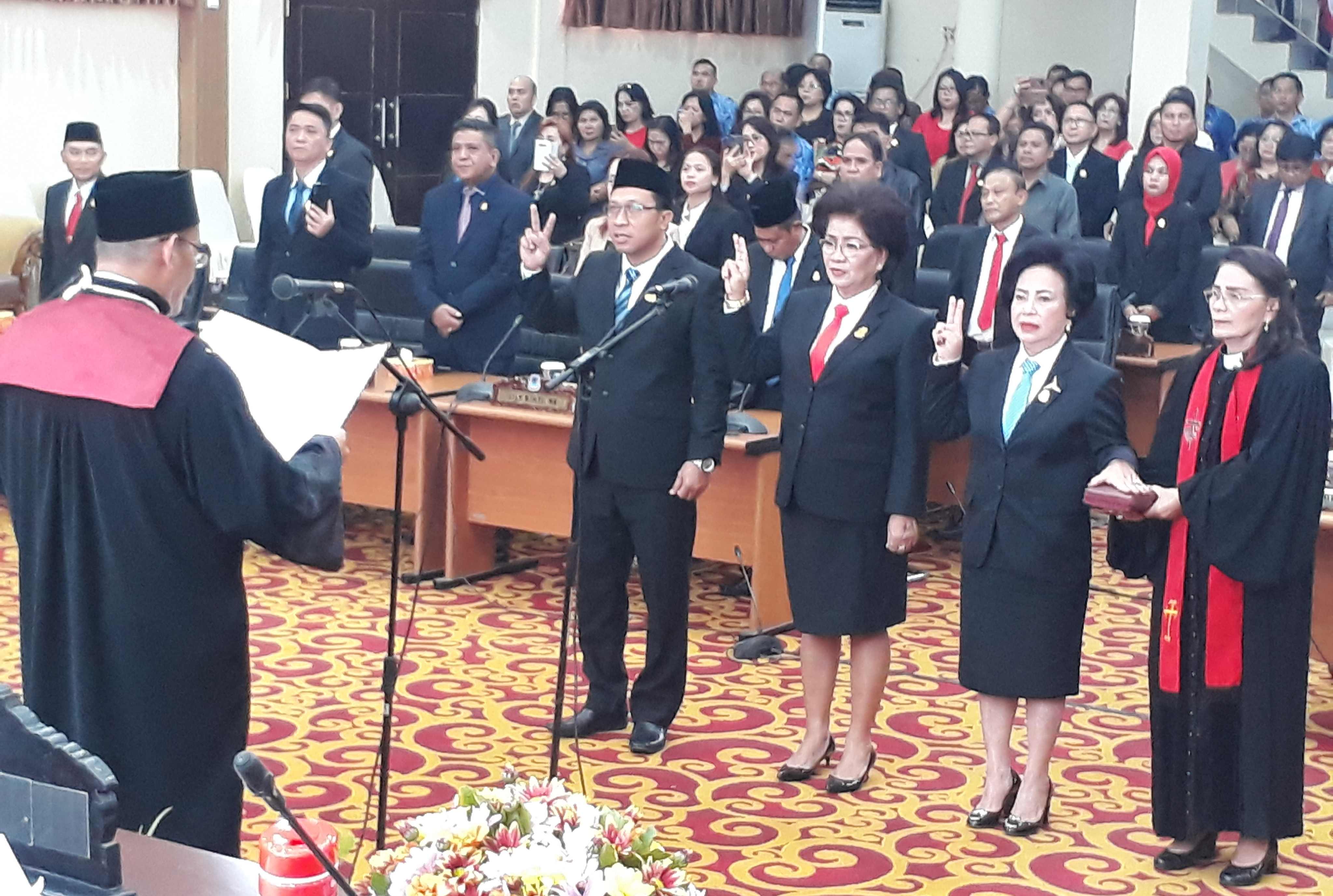 Tiga Pimpinan DPRD Kota Manado Resmi Dilantik