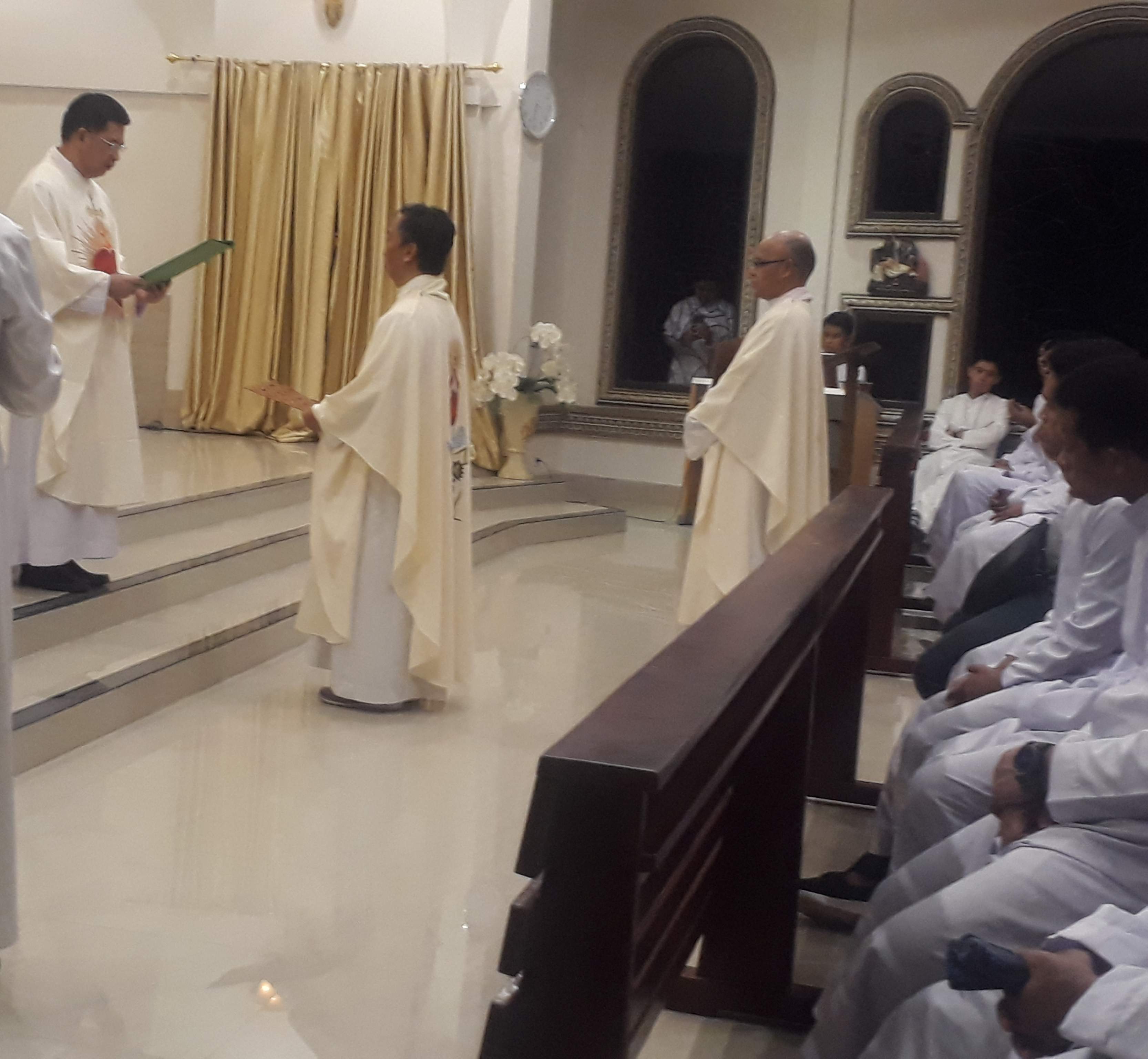 Ketua STF-Seminari Pineleng Dilantik dalam Misa, Ini Harapan Uskup Rolly