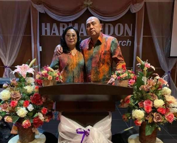 Bersamaan dengan Pelantikan Jokowi-Ma’ruf, Perayaan HUT Penikahan Pantouw-Palar Terasa Spesial
