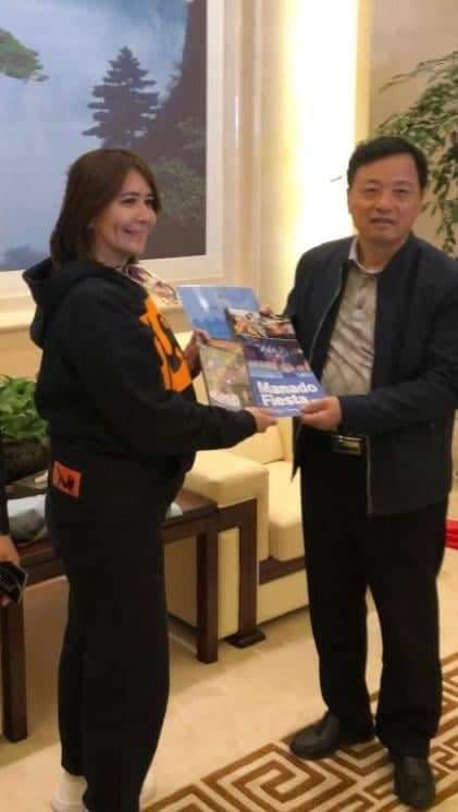 Manado Fiesta 2020 Diperkenalkan di China, Begini Tanggapan Walikota Huangshen