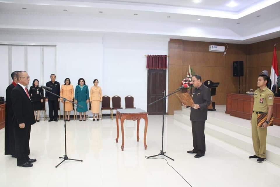 Roring Lantik Sorongan Jadi Penjabat Sekda Minahasa