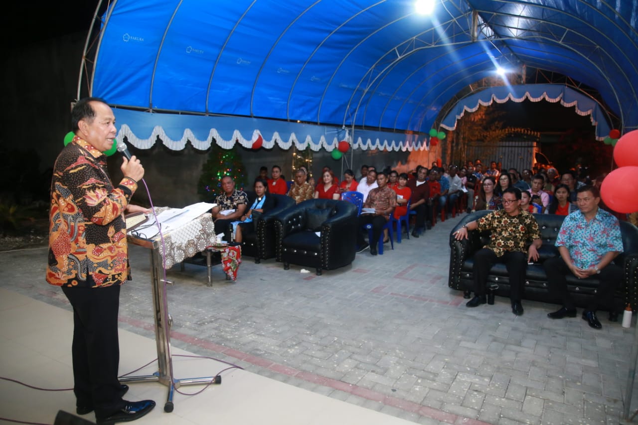 Lomban Hadiri Perayaan Natal Basudara Maluku di Kota Bitung