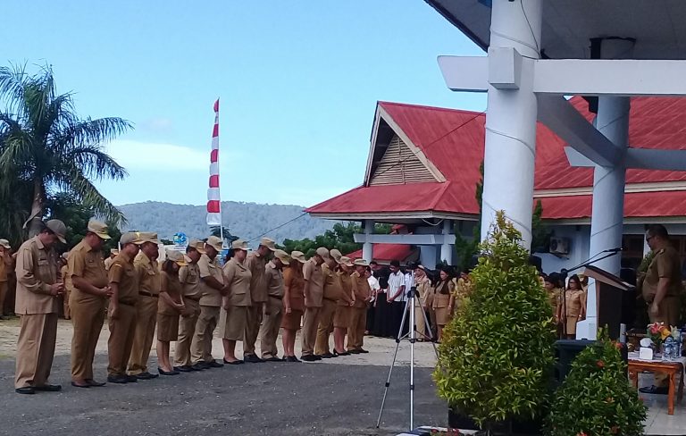 Tunjuk 15 Pejabat Plt Talaud, E2L: Segera Lakukan Pembenahan