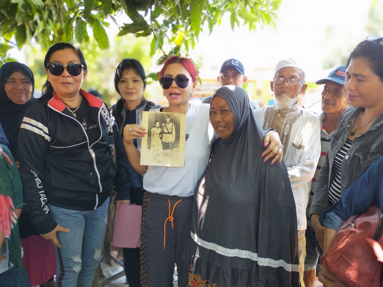 Banjir Melanda Bolmut, Foto VAP Bersama Ayah Tetap Utuh