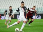 Ronaldo Gagal Pinalti, Bomber Milan Diusir, Juve Tetap ke Final