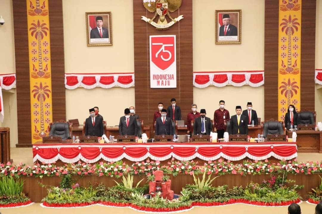 Gubernur Olly Hadiri Rapat Paripurna Mendengarkan Pidato Kenegaraan Presiden, Begini Kata Jokowi