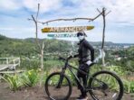 Bupati CEP Ajak Warga Palambean Hills