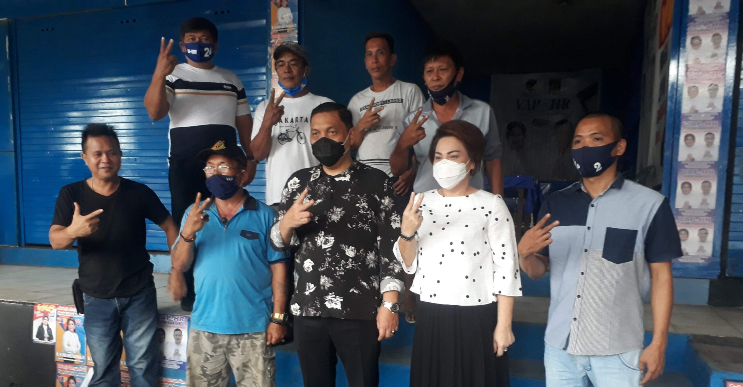 Blusukan di Pineleng, Cawagub Hendry Runtuwene Semangati Relawan Laskar VAP