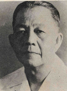 10 November, Arnold Mononutu Bergelar Pahlawan Nasional