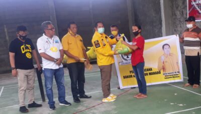 Adrie Kamasi, Politisi Pertama Beri Bantuan ke Korban Bencana di Lotta, Warga: So Ini Tu Butul