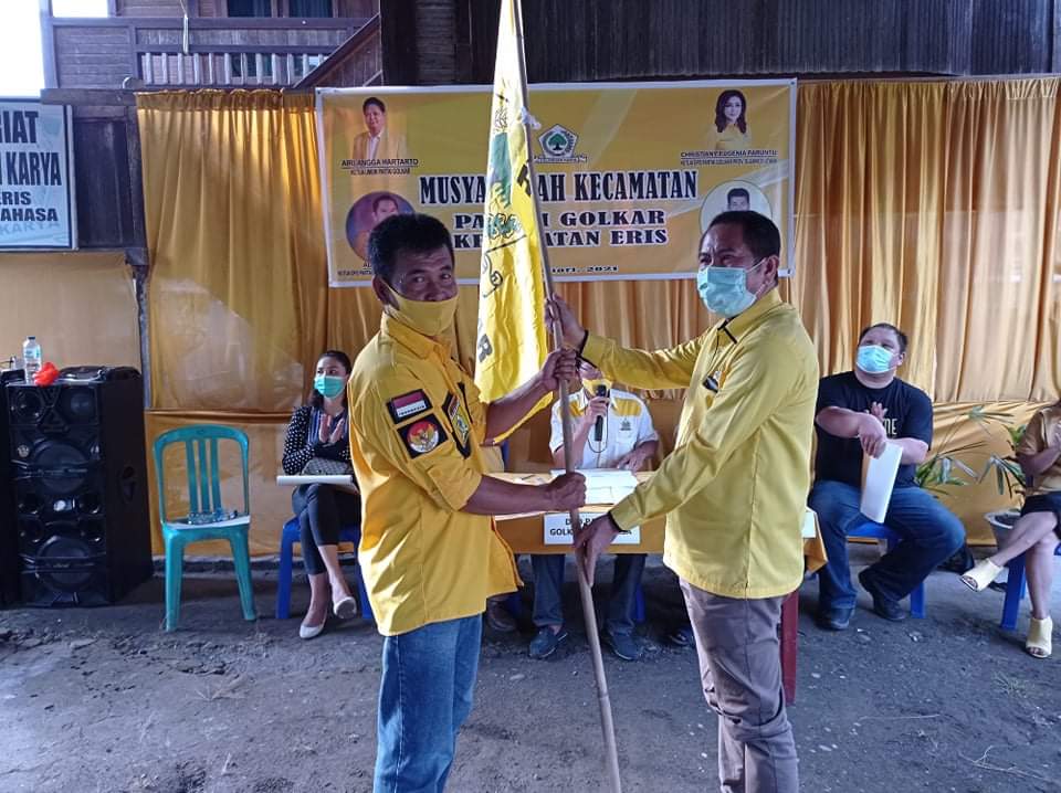 Sonny Matano Kembali Pimpin Golkar Kecamatan Eris, Begini Pesan Adrie Kamasi