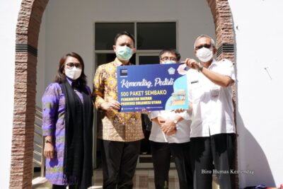 Salurkan Bantuan Kemendag Peduli, Jerry Sambuaga: Akan Ada Bantuan Lagi