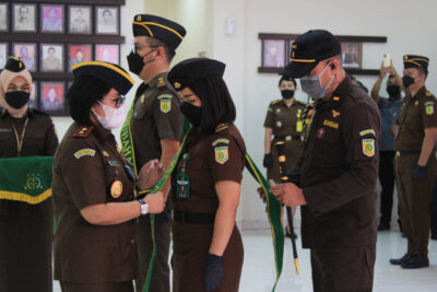 Kajati Sulut Canangkan Zona Integritas Kejari Manado Menuju WBK