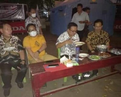 Mencicipi Makanan di Dapur Umum,  Ini yang Dirasakan Walikota MM