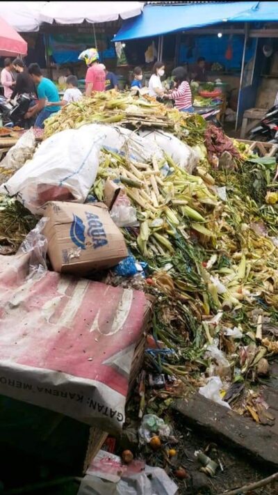Hasil Turlap Komisi III: Sampah Berserahkan, Gaji dan Uang Makan Petugas Kebersihan Pasar Tak Diterima
