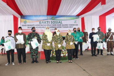 Jaksa Agung dan Ketua Umum IAD Salurkan Sembako, Diikuti Kejati dan Kejari se-Indonesia