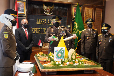 Di Upacara HBA ke-61 Jaksa Agung Sebut Kepercayaan dan Kepuasan Masyarakat terhadap Kejaksaaan Naik Pesat