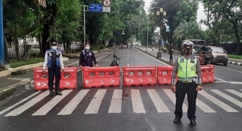 Manado dan Minahasa Level 4 Bersama 43 Daerah Luar Jawa-Bali, PPKM Diperpanjang Hingga 23 Agustus