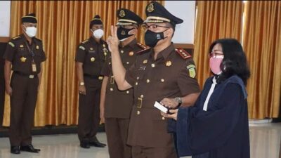 Selamat! Kajati Sultra Lantik Putra Sulut Menjadi Kajari Buton