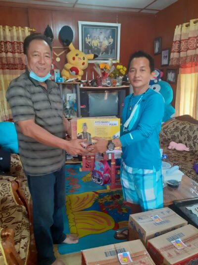 Jerry Sambuaga Bantu Masyarakat Minahasa Terdampak PPKM