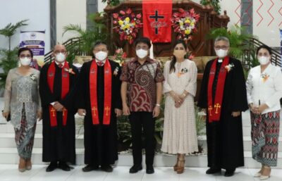 Di Gereja Walikota Ungkap Alasan Pemkot Gencar Lakukan Vaksinasi