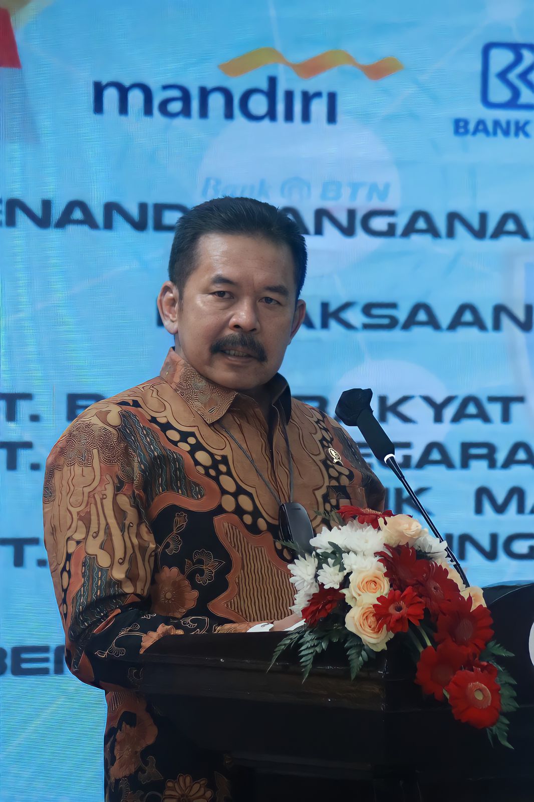 Jaksa Agung Dituding Berpoligami, DPR: Itu Isu Lama