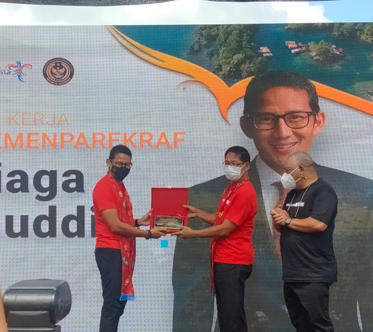 Sandiaga Uno Sebut Presentasi Walikota Bitung tentang Pariwisata Terbaik Dibanding Kepala Daerah Lain