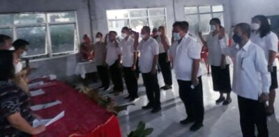 Dipimpin Hendrik Tangkere, Panitia Pilhut Desa Pineleng Satu Dilantik Ketua BPD, Kumtua: Harus Netral!