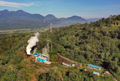 Jadi Ujung Tombak Penurunan Emisi di RI, Ini Upaya PLN Jaga Kelestarian Bumi