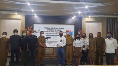 PLN Peduli Serahkan Bantuan, Dorong UMKM Desa Lonca Kota Palu Tingkatkan Produksi