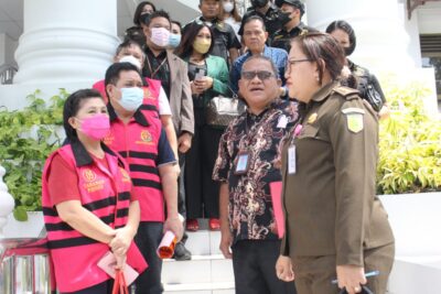 Kejati Terima Pelimpahan 3 Tersangka Kasus Dugaan Korupsi Dana Govid-19 Pemkab Minut dari Polda Sulut