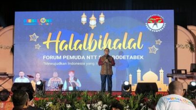 Gelar Halalbihalal, Forum Pemuda NTT Beri Santunan Kepada Ratusan Anak Yatim Piatu
