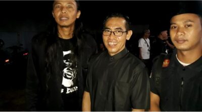 Mengagumkan! Romo Boni Abbas Tuntun Syahadat Muslim yang Tengah Sakaratul Maut