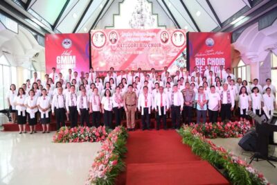 Walikota Hadiri Lomba Paduan Suara Big Choir di GMIM Sion Malalayang