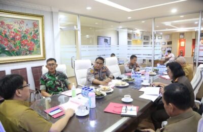 Walikota Melakukan Pertemuan Dengan Forkopimda Manado