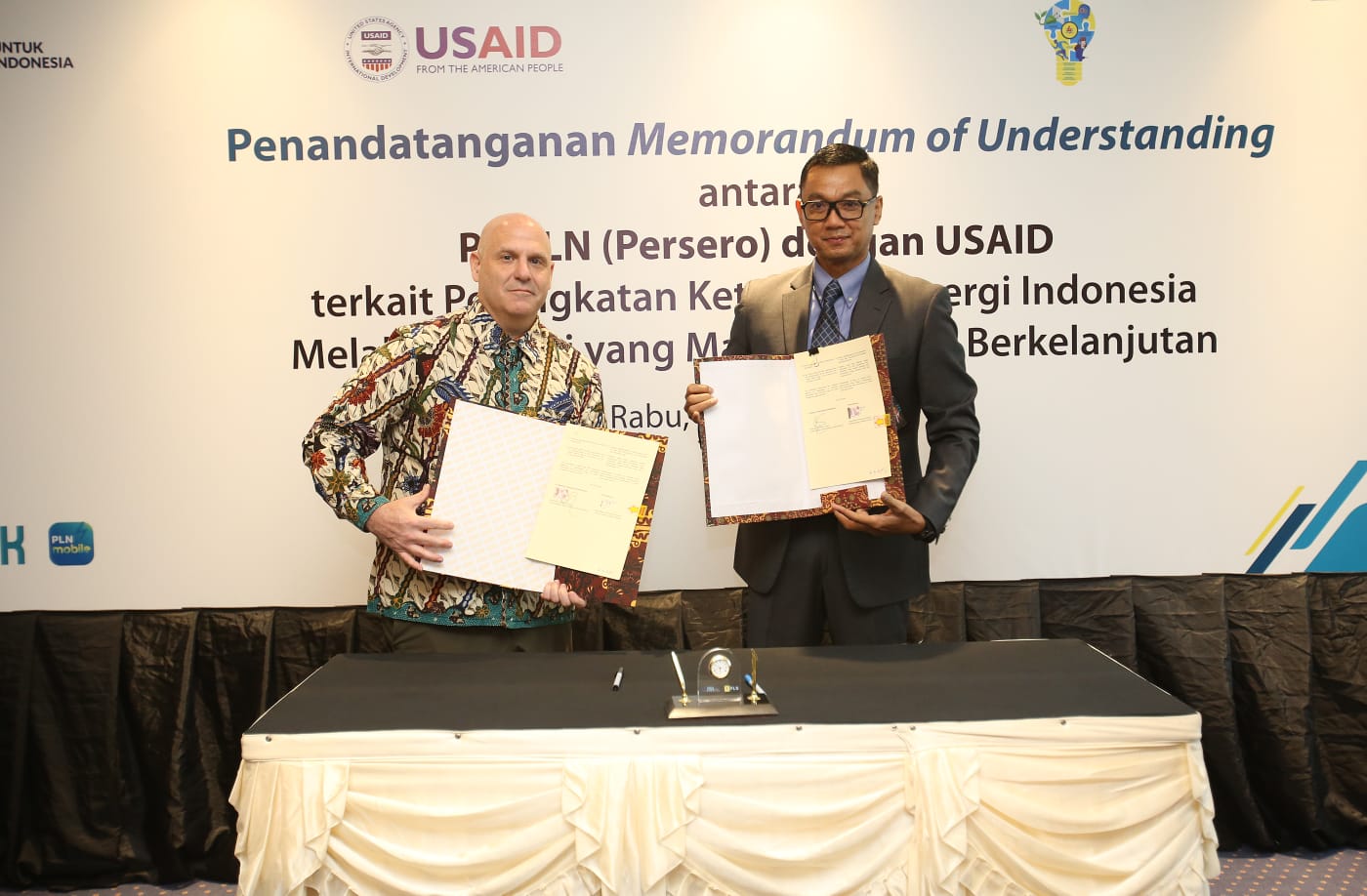 Perkuat Kemitraan, USAID Dukung PLN Percepat Transisi Energi Bersih di RI