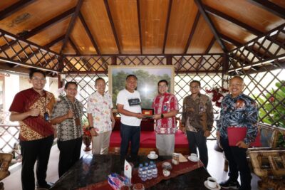 Safari Nataru 2022: PLN Koordinasi Bersama Gubernur Sulut, Inspeksi Langsung Posko Siaga