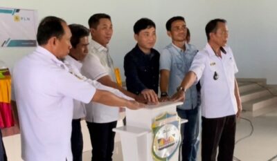 Kado Akhir Tahun, PLN Hadirkan Listrik Bagi Desa Sambalagi