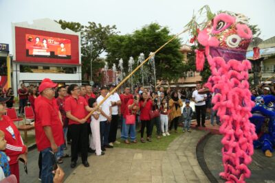Walikota Manado dan First Lady Hadiri Festival Barongsai