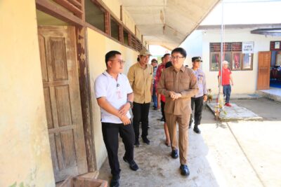 Walikota Andrei Angouw Evaluasi Kondisi Sekolah, Jalan dan Fasilitas Publik di Bunaken Kepulauan