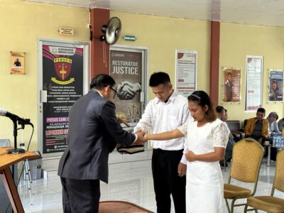 Kupinang Kau Dengan RJ: Kisah Cinta Antara OP dan MB Disatukan di Kejari Minsel