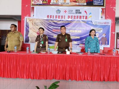 Kejati Sulut Gelar Penyuluhan Hukum Jaksa Masuk Sekolah di SMA Negeri 1 Bitung