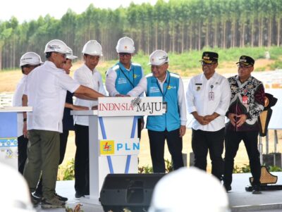 Presiden Jokowi Groundbreaking Pembangunan PLTS PLN 50 MW di IKN Nusantara, Hadirkan 100% Energi Bersih