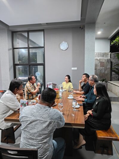 Wouw! Bertemu Petinggi Sejumlah Partai, Susi Sigar Jajaki Peluang Diusung Parpol 3 Koalisi Pilpres di Pilkada Minahasa Demi Bangun Kampung Halaman Prabowo