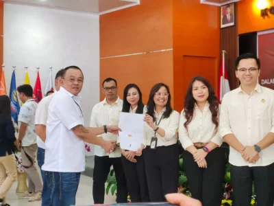 Heboh! Kantongi Dukungan Lebih dari 50 Persen Pemilih Kota Tomohon, WL – MM Kian Dekat Kemenangan: Begini Pesan Bijak “Papa Ani”
