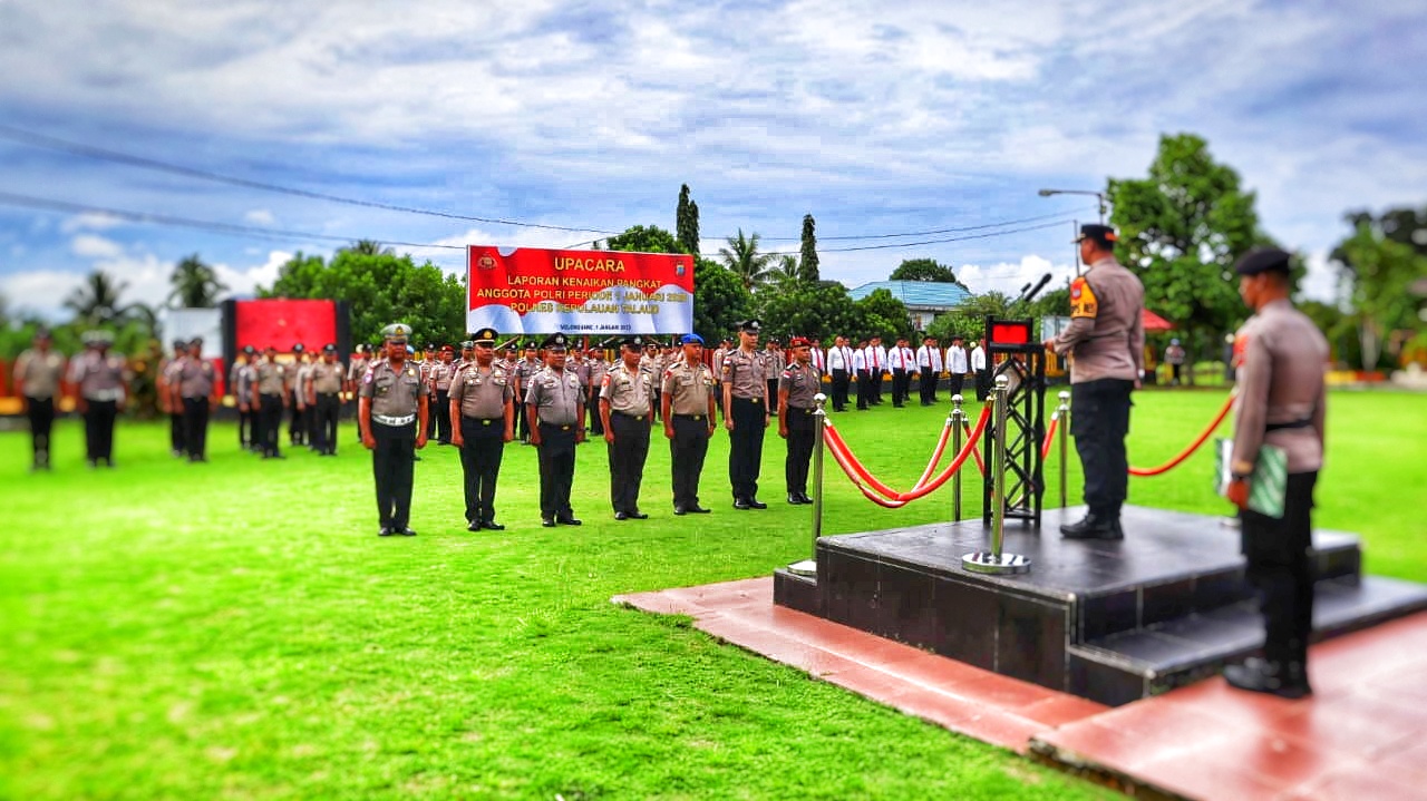 41 Anggota Polres Talaud Naik Pangkat